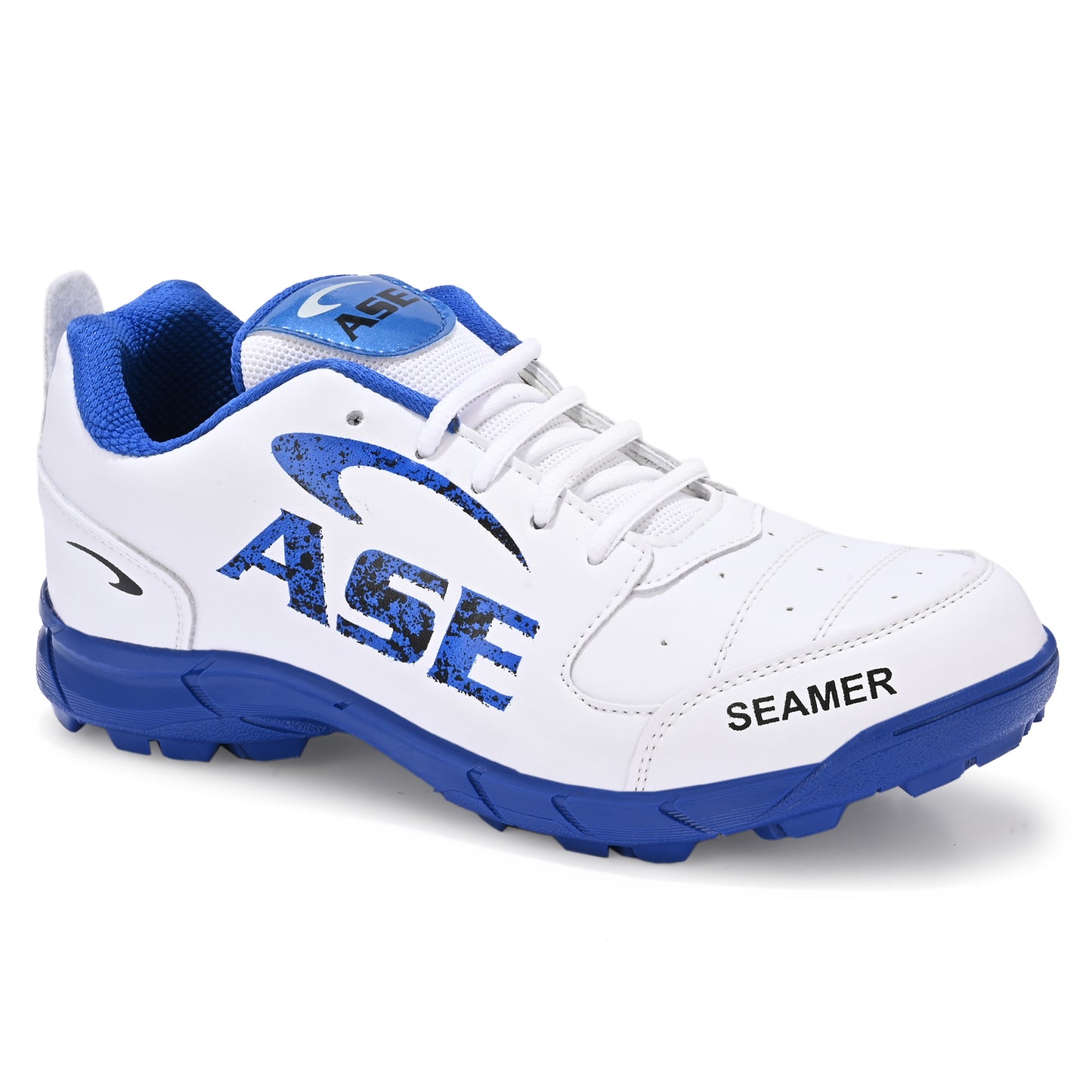 Seamer- Cricket Shoes