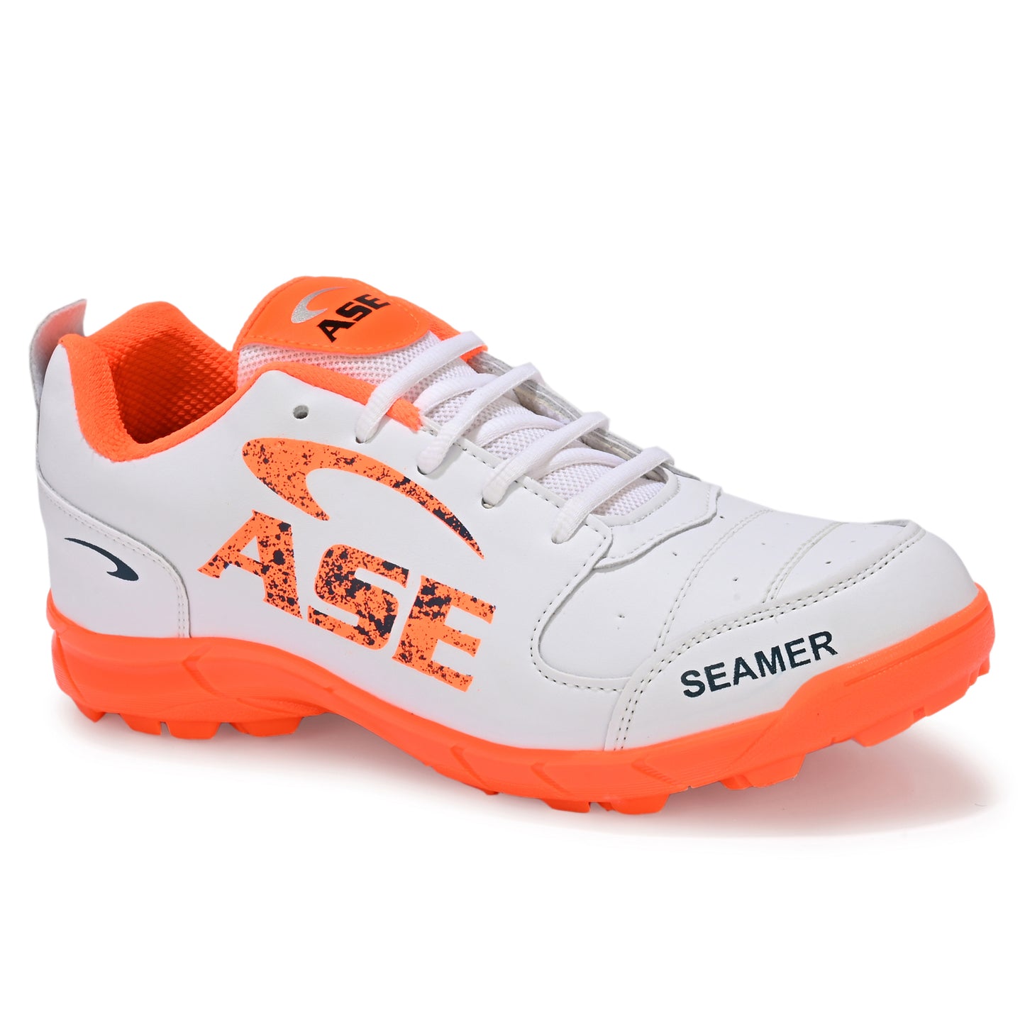 Seamer- Cricket Shoes