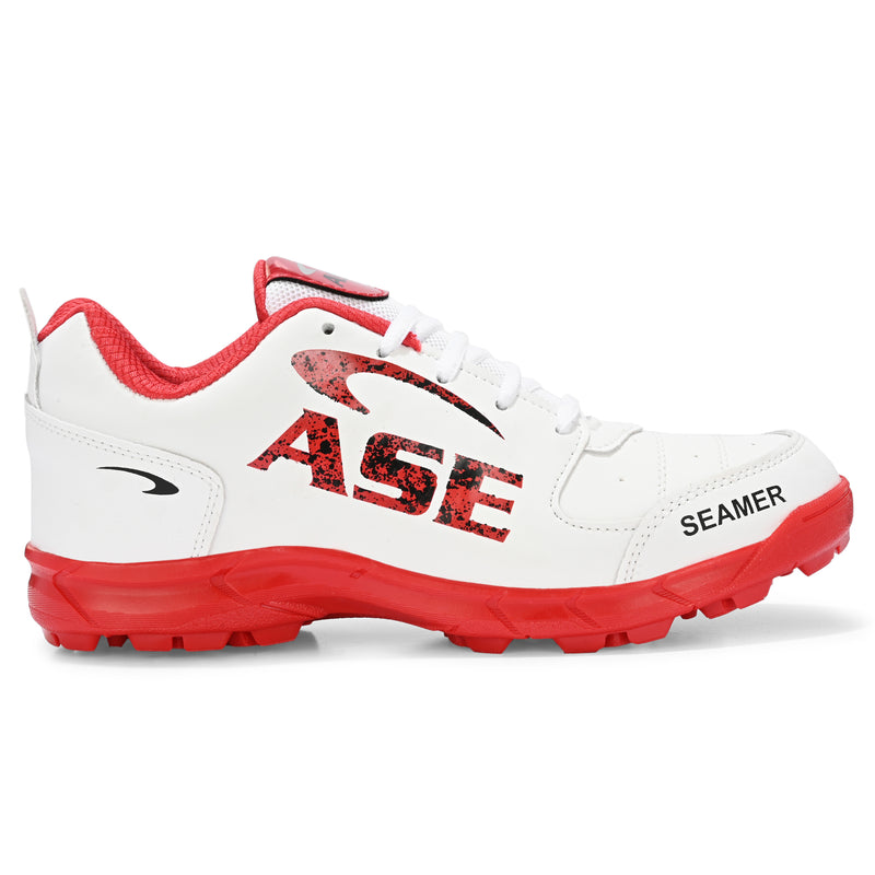 Seamer- Cricket Shoes